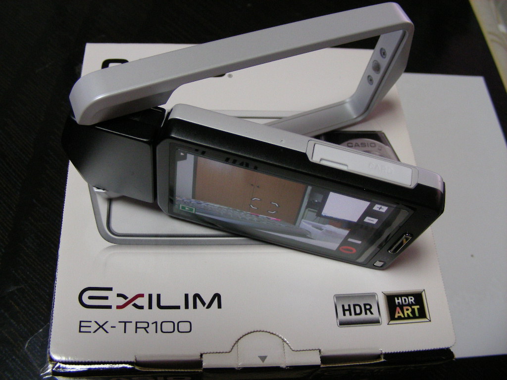 EXILIM EX-TR100